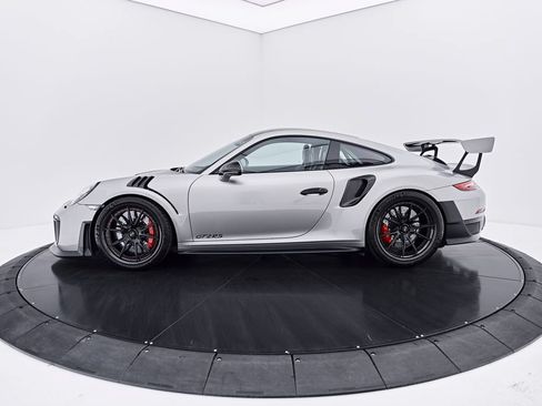 Used 2019 Porsche 911 GT2 RS RWD image 17