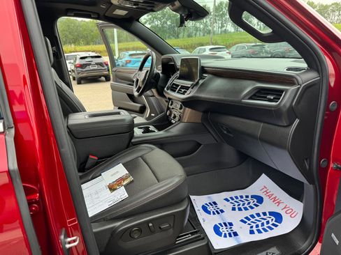 Certified 2024 Chevrolet Tahoe High Country w/ Premium Package image 34