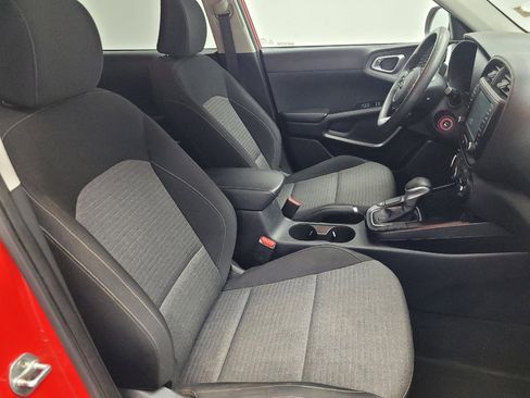 Used 2020 Kia Soul S FWD image 21