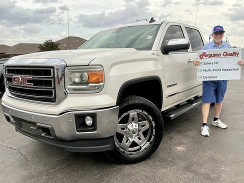 Used 2015 GMC Sierra 1500 SLT w/ SLT Crew Cab Value Package image 1