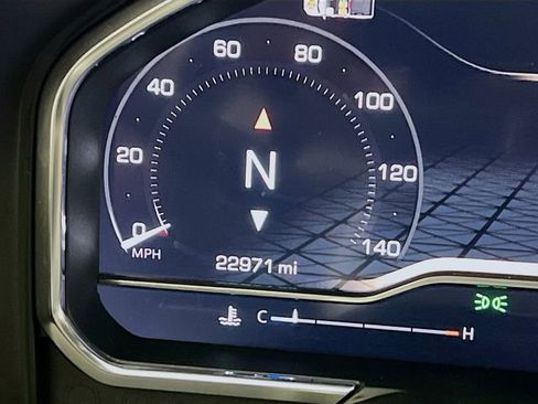 Used 2025 GMC Sierra 1500 Denali Ultimate image 15