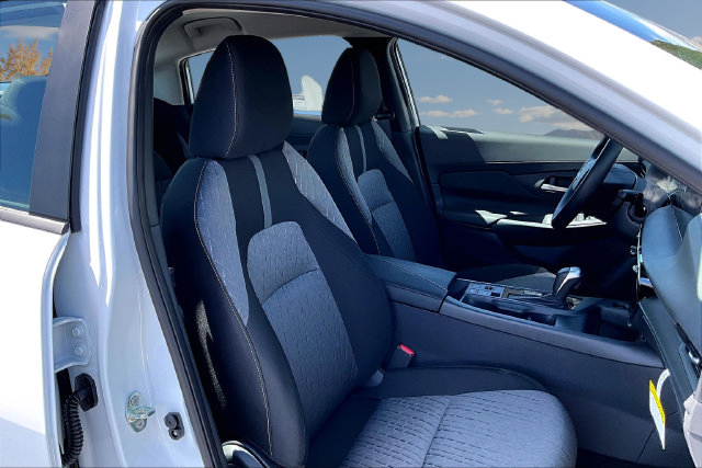 New 2027 Nissan Sentra SV FWD image 9