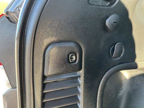 Certified 2021 Jeep Grand Cherokee Limited image 39