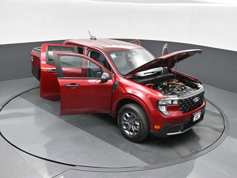 New 2025 Ford Maverick XLT w/ Equipment Group 301A image 26