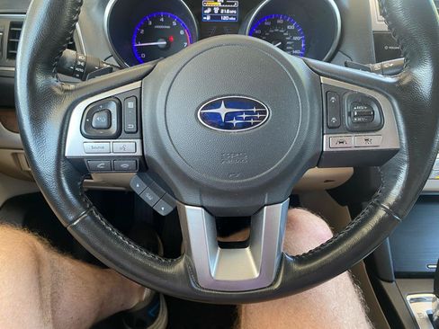 Used 2016 Subaru Outback 2.5i Limited AWD/4WD image 20