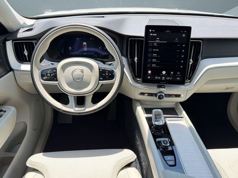 Certified 2026 Volvo XC60 B5 Ultra AWD/4WD image 27