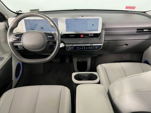 Used 2023 Hyundai Ioniq 5 SEL image 13