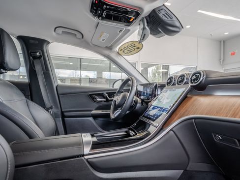Certified 2025 Mercedes-Benz GLC 350e 4MATIC image 17