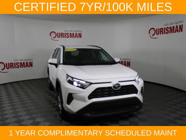 Used 2025 Toyota RAV4 XLE FWD image 11