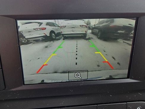 Used 2022 Ford EcoSport S image 18