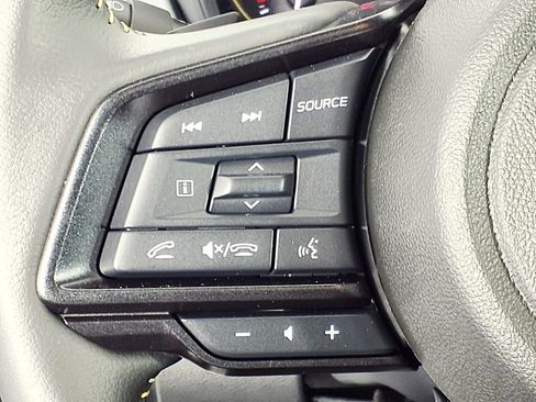 Used 2025 Subaru Crosstrek 2.5i Sport AWD/4WD image 16