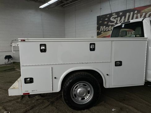 Used 2019 Ford F350 XL w/ Power Equipment Group image 10