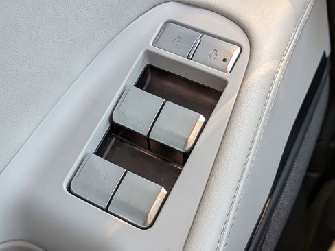 Certified 2025 Lincoln Navigator Reserve image 29