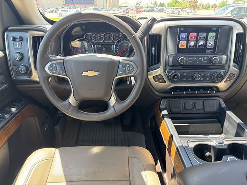Used 2018 Chevrolet Silverado 1500 LTZ w/ Sport Package AWD/4WD image 20