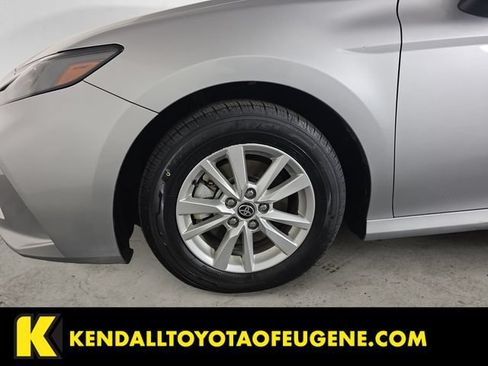 Used 2025 Toyota Camry LE FWD image 9
