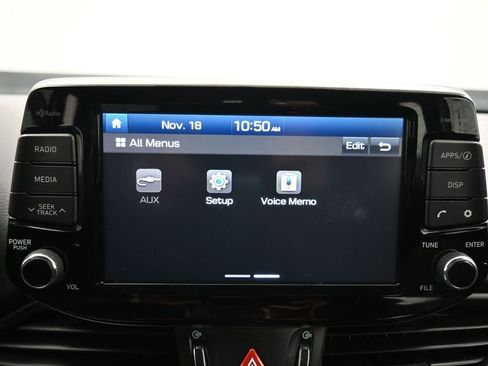 Used 2018 Hyundai Elantra GT image 18