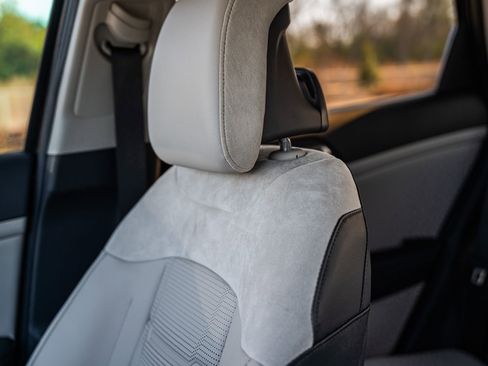 New 2026 Kia Sportage SX FWD image 23