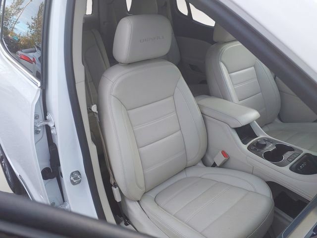 Used 2023 GMC Acadia Denali AWD/4WD image 12