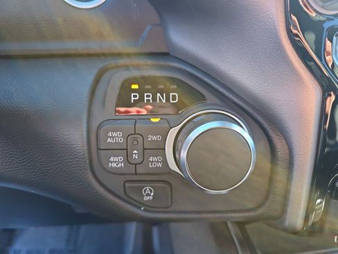 New 2026 RAM 1500 Big Horn AWD/4WD image 7