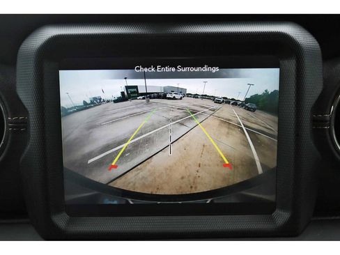 Used 2023 Jeep Wrangler Unlimited Sahara AWD/4WD image 22