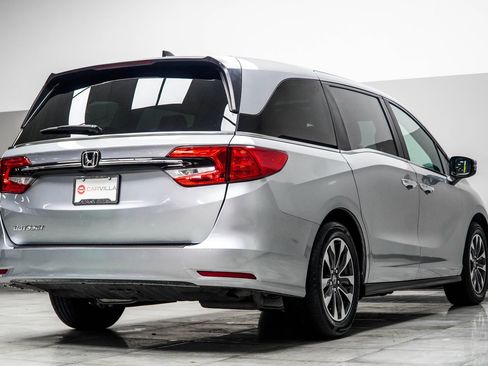 Used 2024 Honda Odyssey EX-L image 12