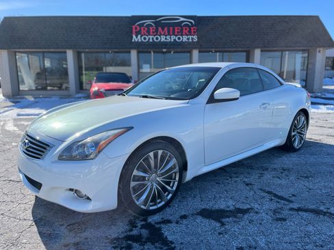 Used 2011 INFINITI G37 w/ Premium Pkg image 1