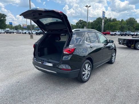 Used 2024 Chevrolet Equinox Premier FWD image 39