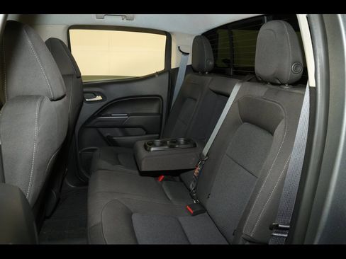 Used 2022 Chevrolet Colorado LT w/ LT Convenience Package image 26