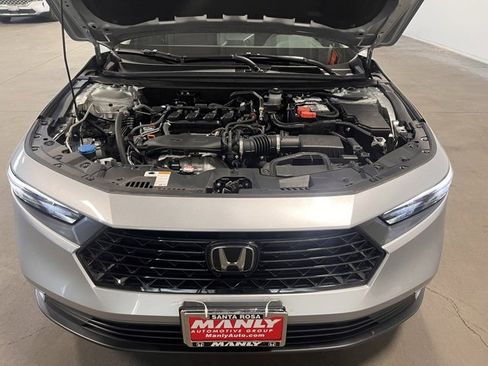 Used 2024 Honda Accord EX image 9