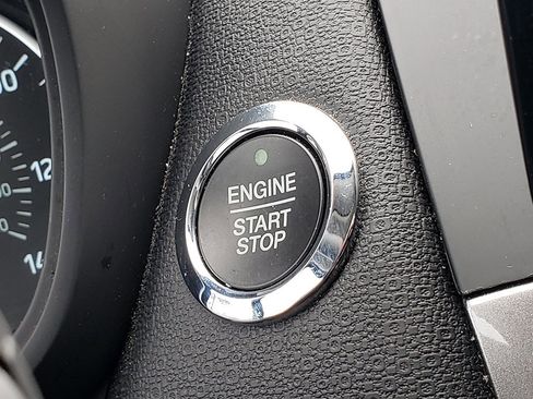 Used 2022 Ford EcoSport SE image 28