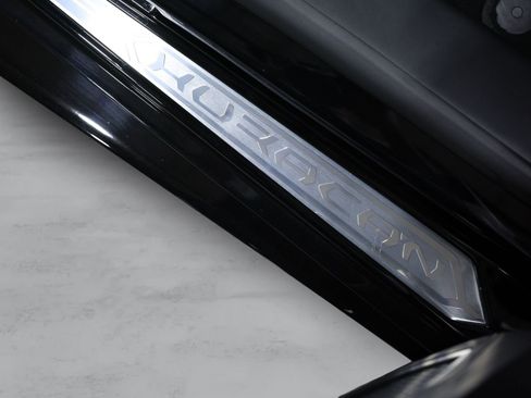 Used 2018 Lamborghini Huracan LP 580-2 RWD image 35
