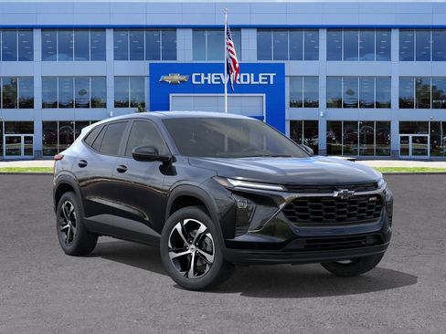 New 2026 Chevrolet Trax RS w/ Driver Confidence Package image 7