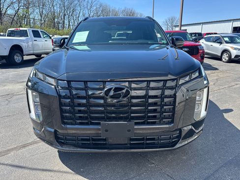 Used 2024 Hyundai Palisade Calligraphy AWD/4WD image 2