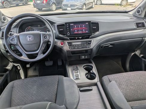 Used 2023 Honda Ridgeline Sport image 17