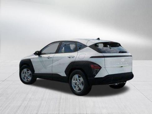 New 2026 Hyundai Kona SE FWD image 14