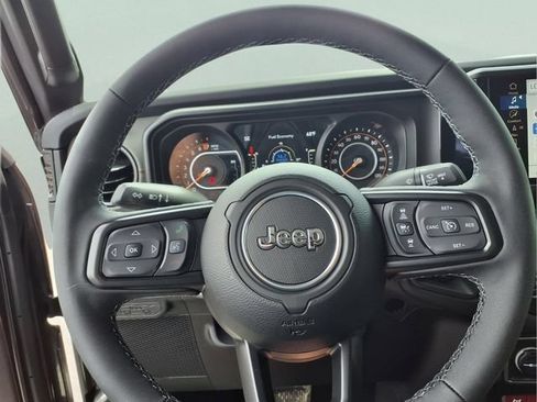 New 2026 Jeep Gladiator Mojave AWD/4WD image 23