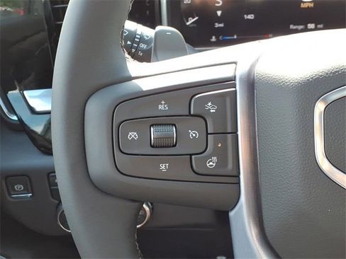 New 2026 GMC Sierra 1500 SLT image 15