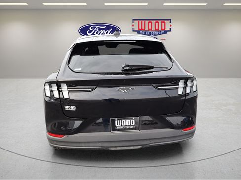 Used 2025 Ford Mustang Mach-E Select AWD/4WD image 4