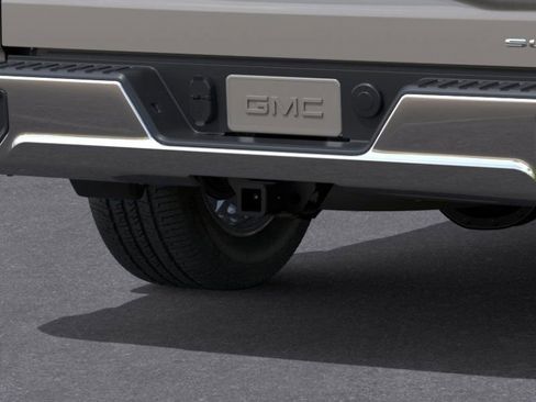 New 2026 GMC Sierra 1500 SLE w/ Preferred Package AWD/4WD image 14