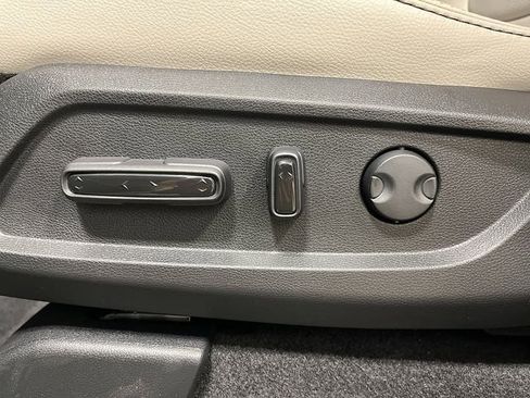 New 2026 Honda Pilot EX-L image 13