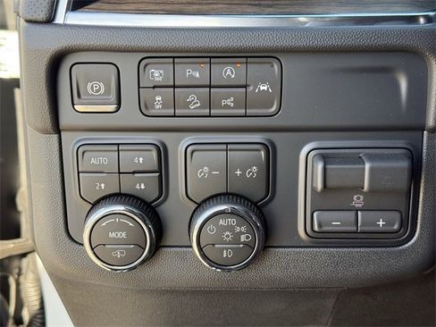 New 2026 Chevrolet Tahoe High Country image 20