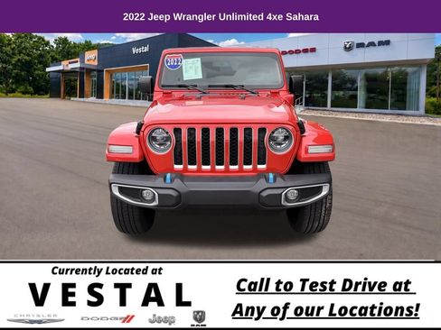Used 2022 Jeep Wrangler Unlimited Sahara AWD/4WD image 4