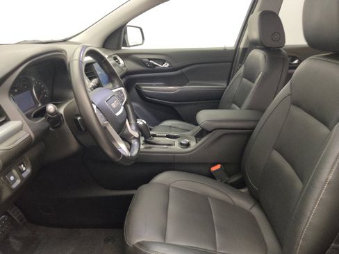 Used 2019 GMC Acadia SLT w/ Black Edition FWD image 17