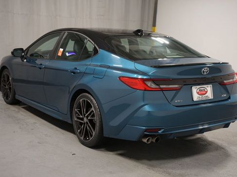 Used 2025 Toyota Camry XSE image 6