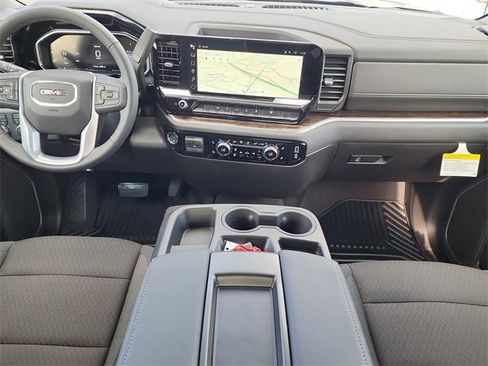 New 2026 GMC Sierra 1500 Elevation image 19