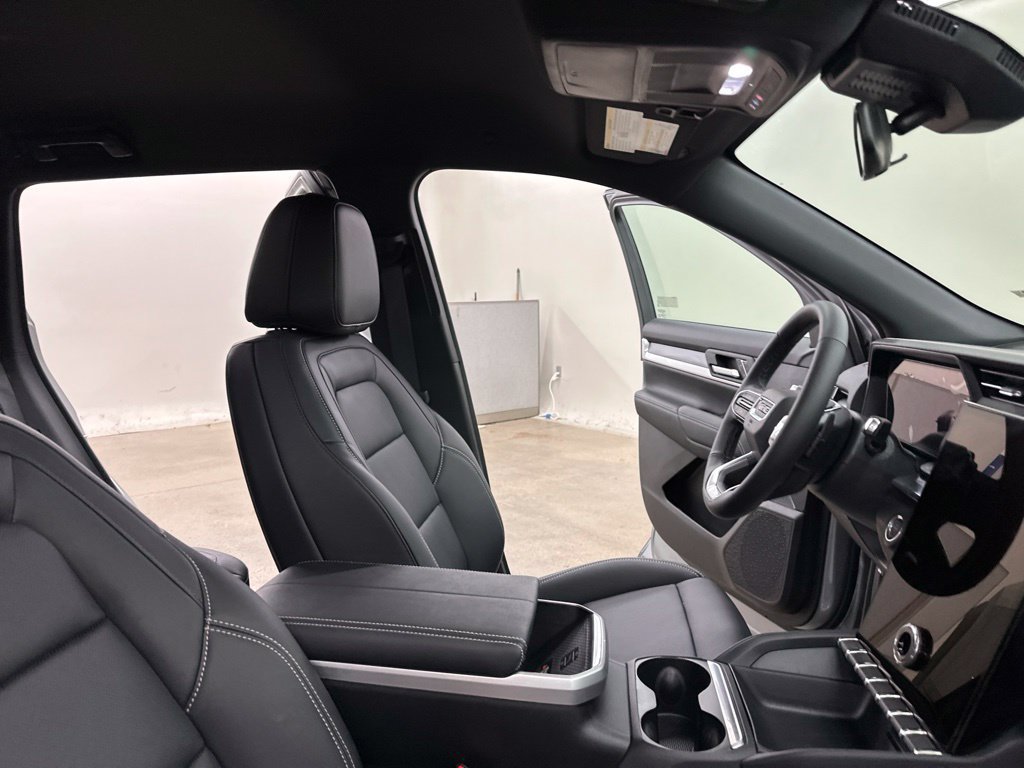 New 2027 GMC Terrain Elevation w/ Elevation Premium Package AWD/4WD image 20