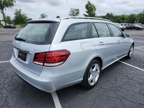 Used 2014 Mercedes-Benz E 350 4MATIC Wagon image 16
