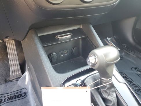 Certified 2018 Kia Forte LX w/ LX Popular Package image 23