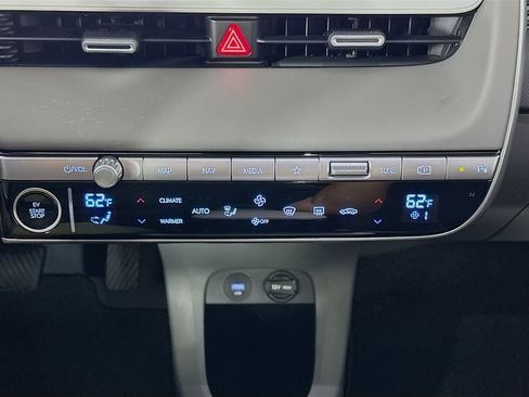 Used 2024 Hyundai Ioniq 5 SEL RWD image 24