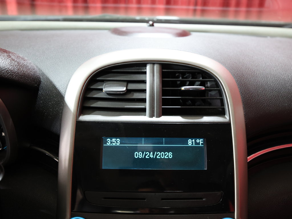 Used 2013 Chevrolet Malibu LS FWD image 18